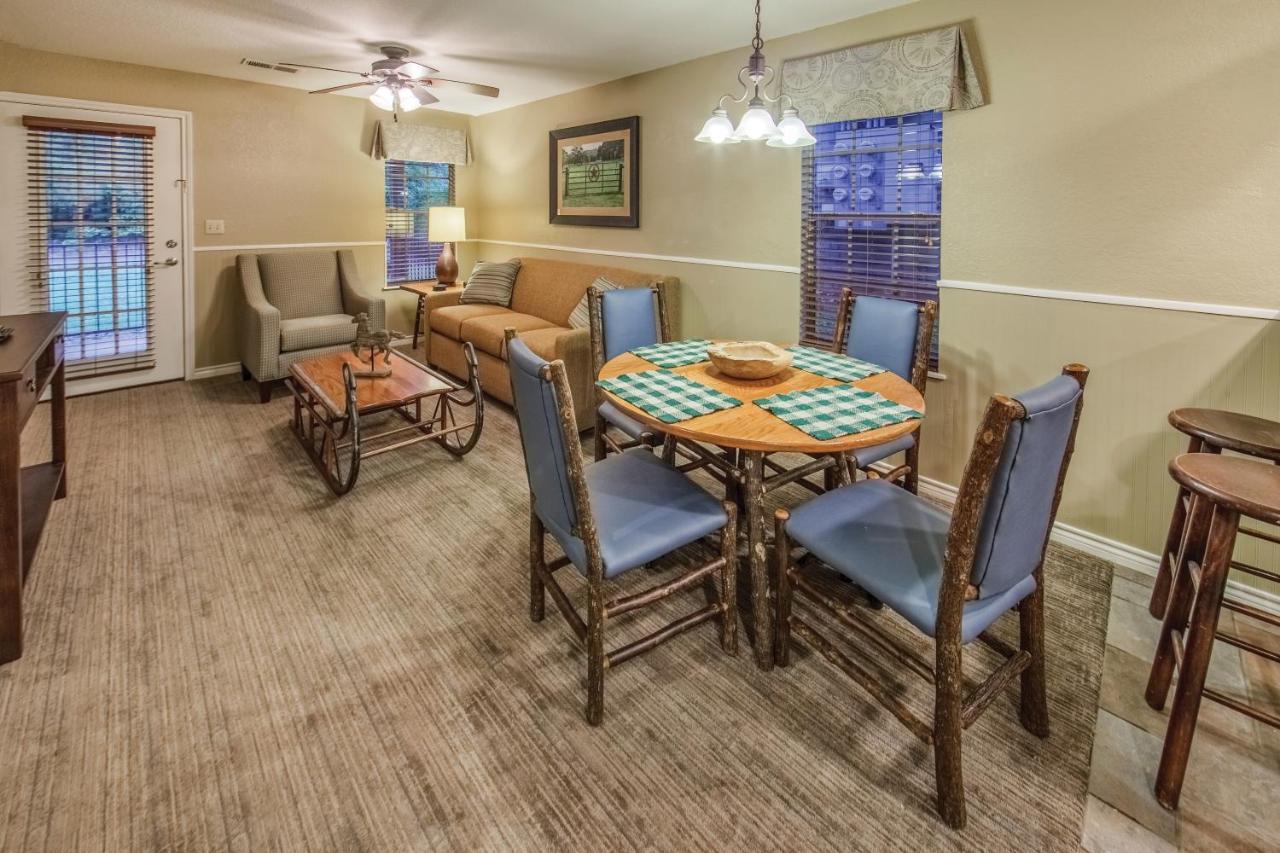 Holiday Inn Club Vacations Villages Resort At Lake Palestine Flint Bagian luar foto